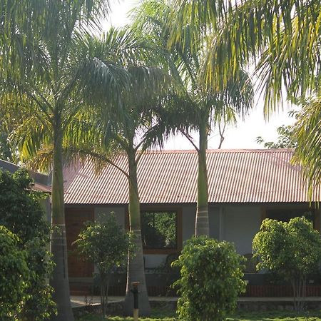 Chandrapur Tadoba Tiger Valley Resort מראה חיצוני תמונה